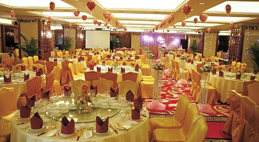 Grand International Hotel