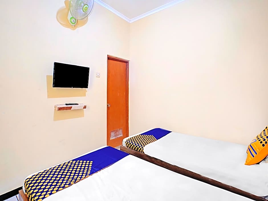 OYO 90622 Hotel Galaksi