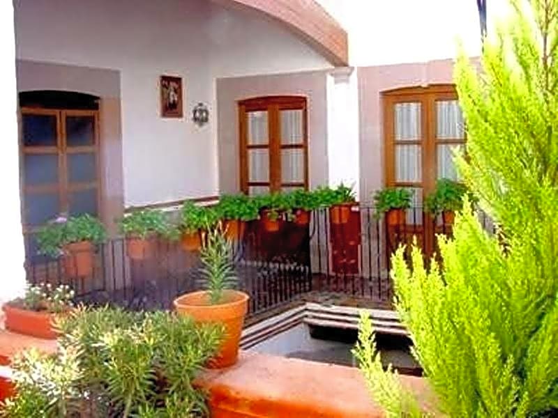 Hotel Reyna Soledad