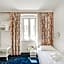 Self-Check-In Hotel Adlon
