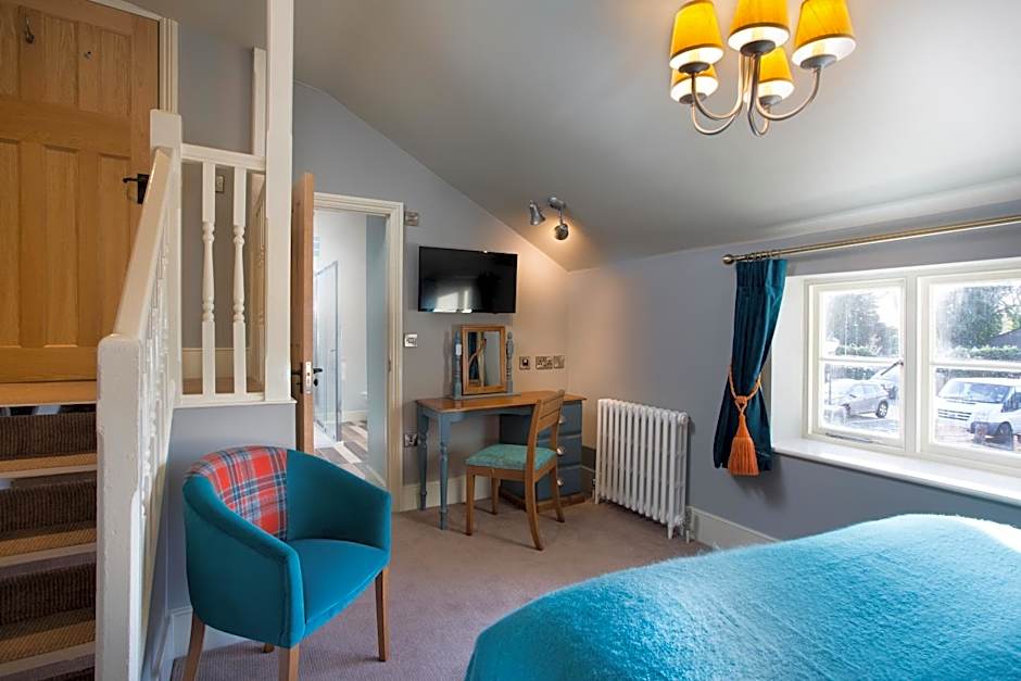 The Ostrich Inn Colnbrook London Heathrow