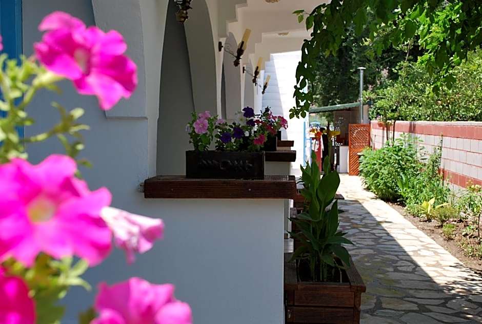 Myra Hotel