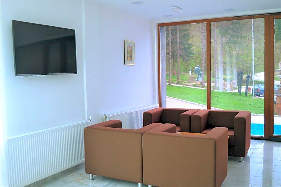 Hotel Korab Trnica