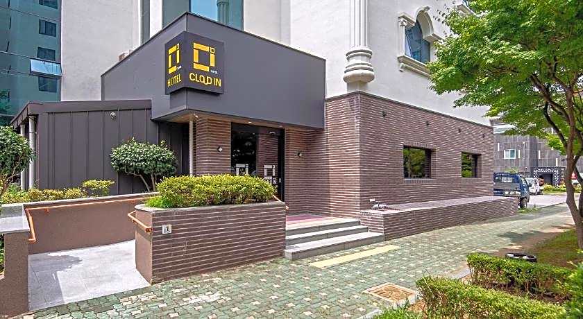 cloud in hotel mokpo