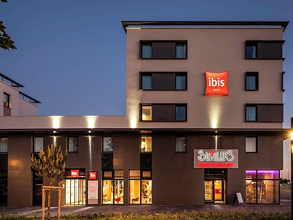 ibis Saint Quentin en Yvelines - Velodrome