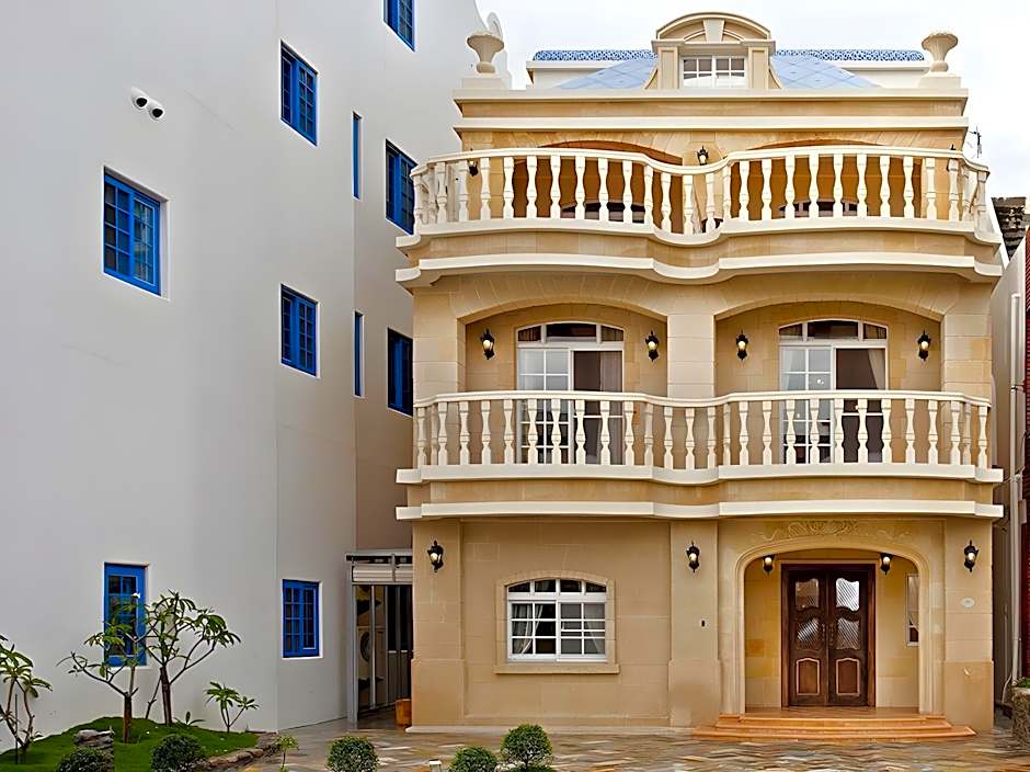 Brittany Hotel