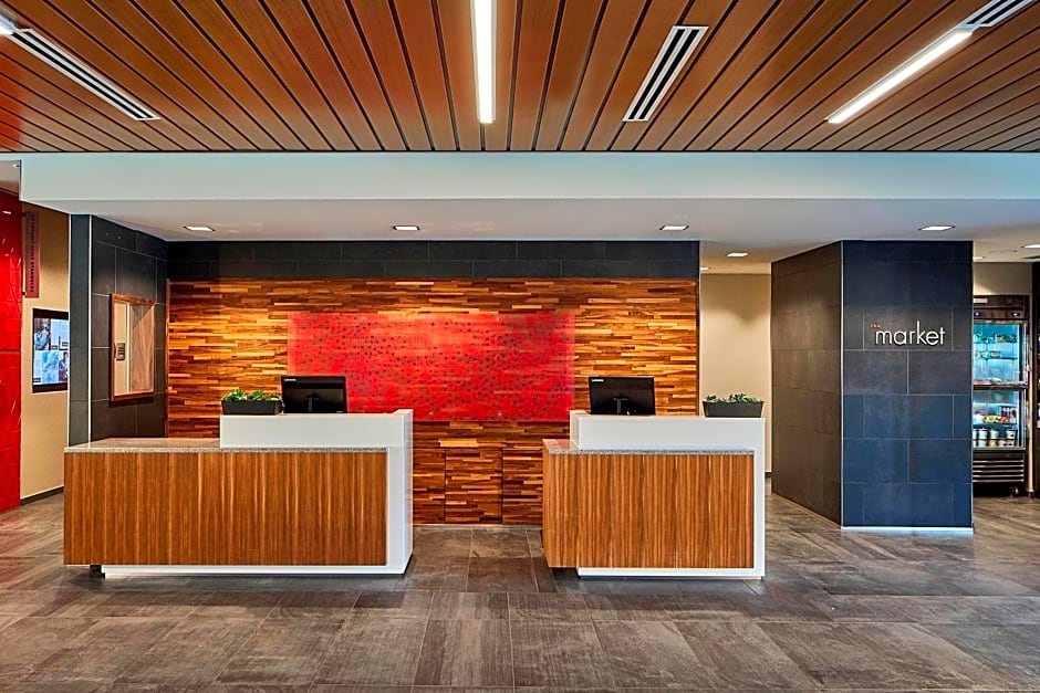 Courtyard by Marriott Minneapolis West