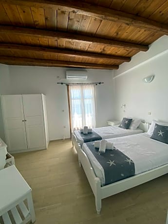Superior Twin Room with Sea View