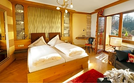 Deluxe Junior Suite
