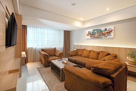 Executive Suite, 1 King