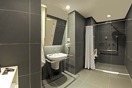 Apartment With Double Bed