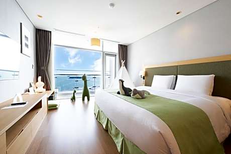 Kid Premium Double Room