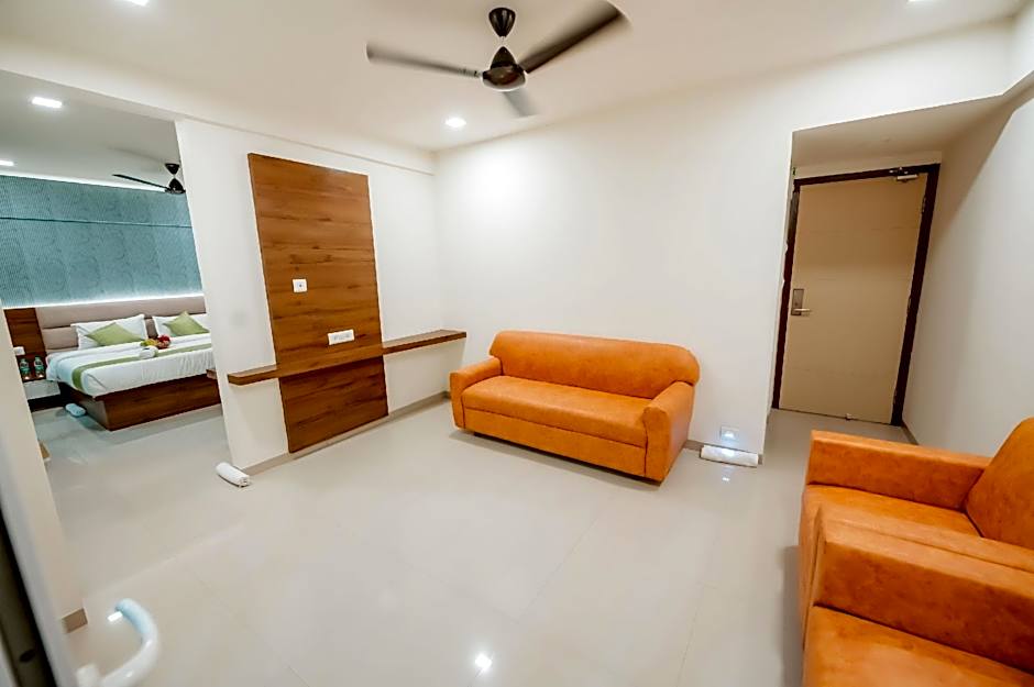 Hotel Heraa International