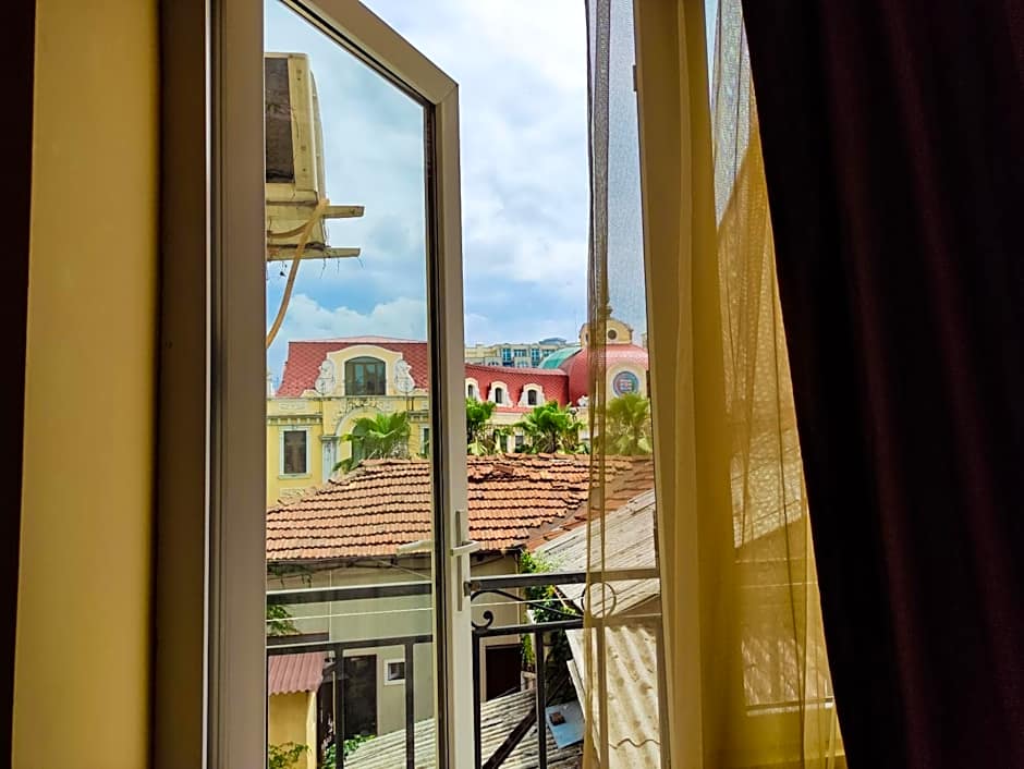 Aparthotel Old City