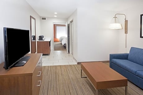 Queen Suite with Two Queen Beds and Sofa Bed