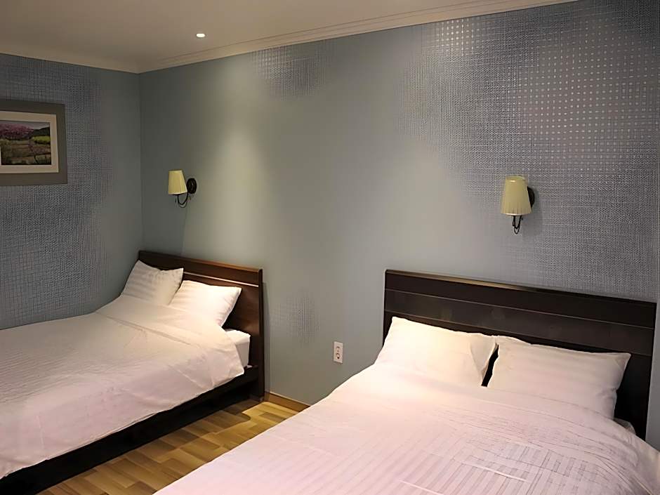 Bexco Hostel B&B