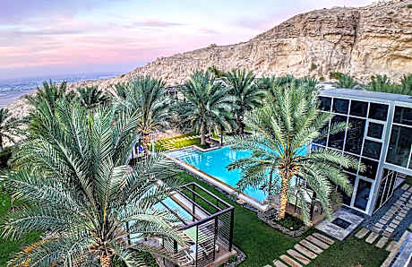 Alberni Jabal Hafeet Hotel