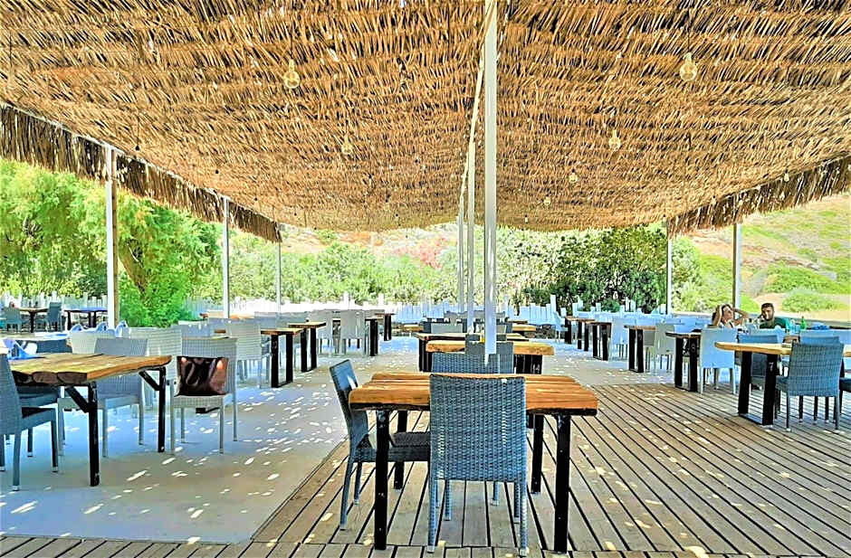 Spathi Beach Suites Kea