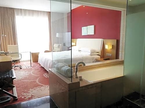 Four Points by Sheraton Tai'an