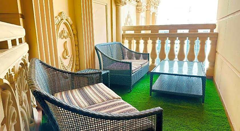 Royal Rose Abu Dhabi, a Curio Collection by Hilton Affiliated Hotel