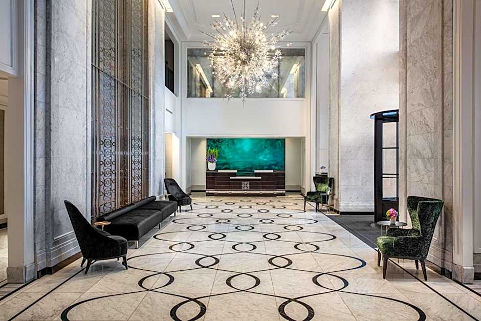Waldorf Astoria By Hilton Chicago