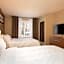 Holiday Inn Express & Suites Tremblant By IHG