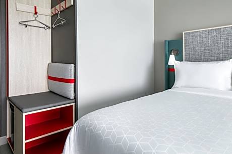 Standard Queen Room with Two Queen Beds