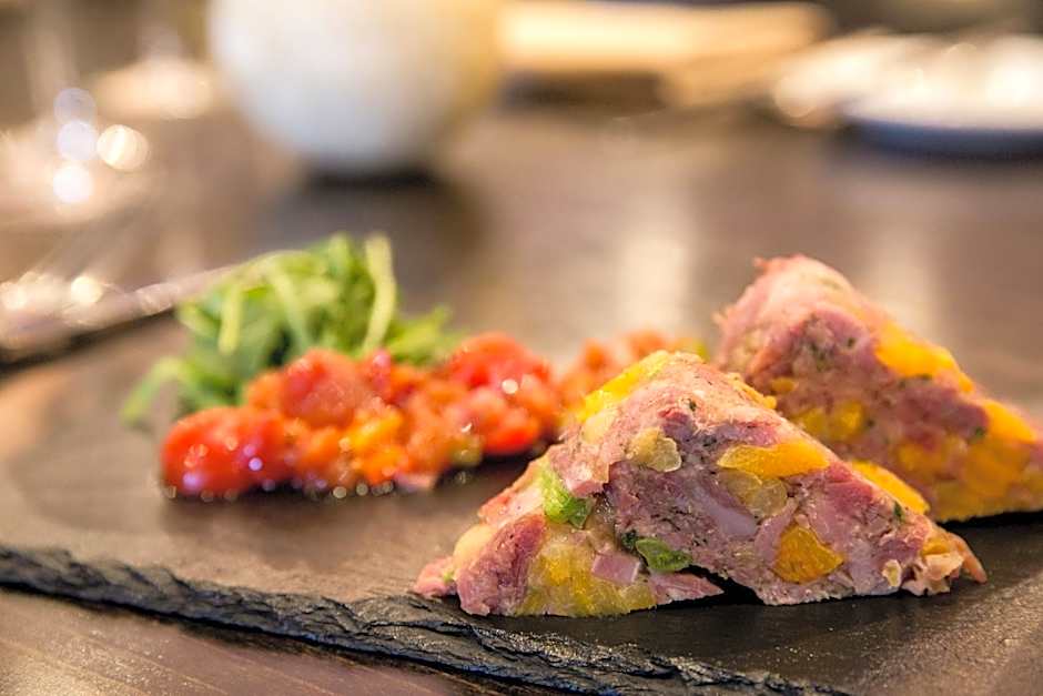 Lancaster House Hotel