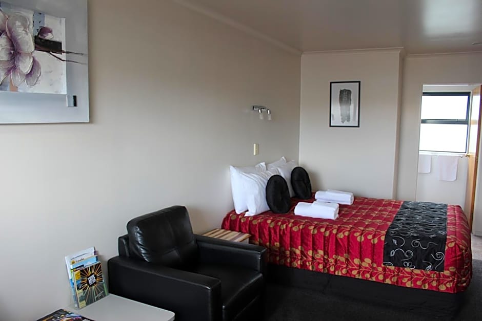 Kiwi Court Motel
