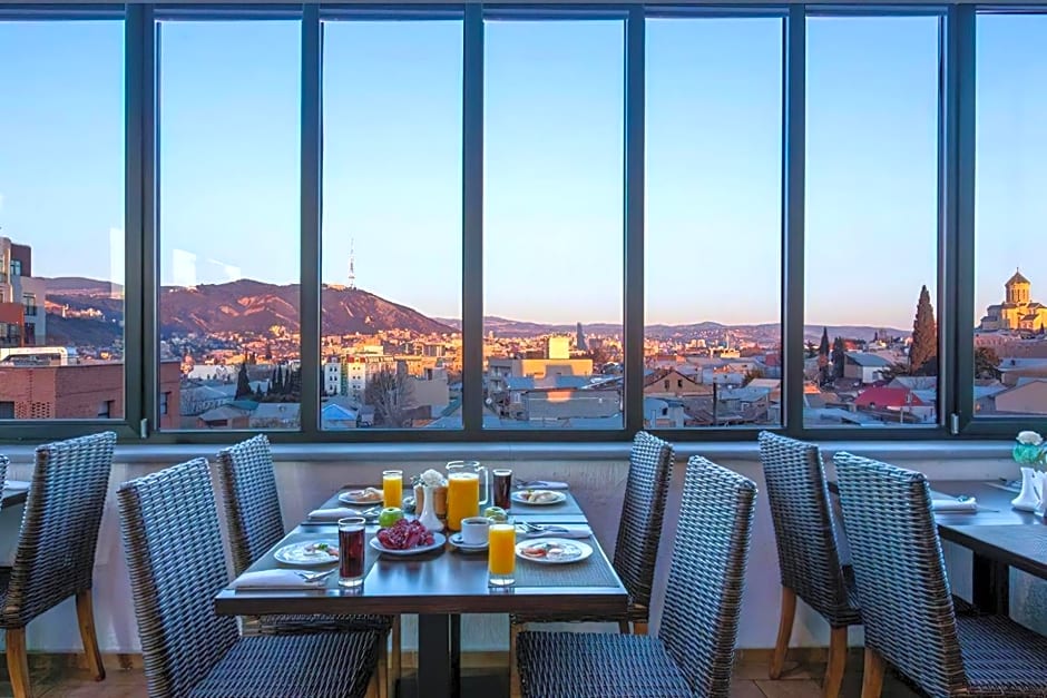 Reikartz Avlabari Tbilisi