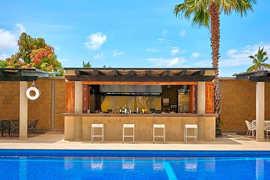 City Express Plus by Marriott Cabo San Lucas