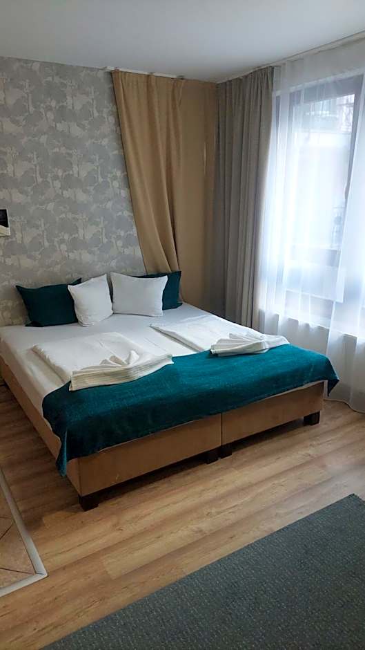 Mango Aparthotel
