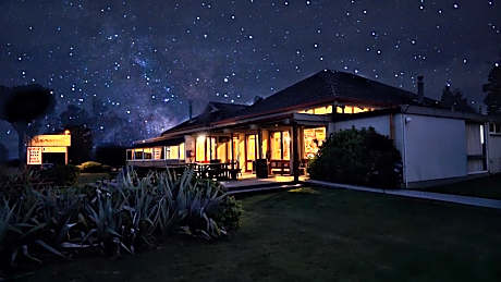 Manapouri Lakeview Motor Inn