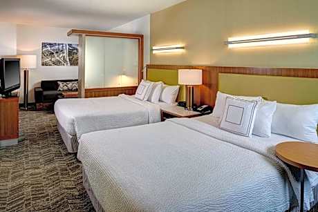 Studio, Multiple Beds (Mobility/Hearing Accessible, Tub) (2 Queen Beds and 1 Double Sofa Bed)