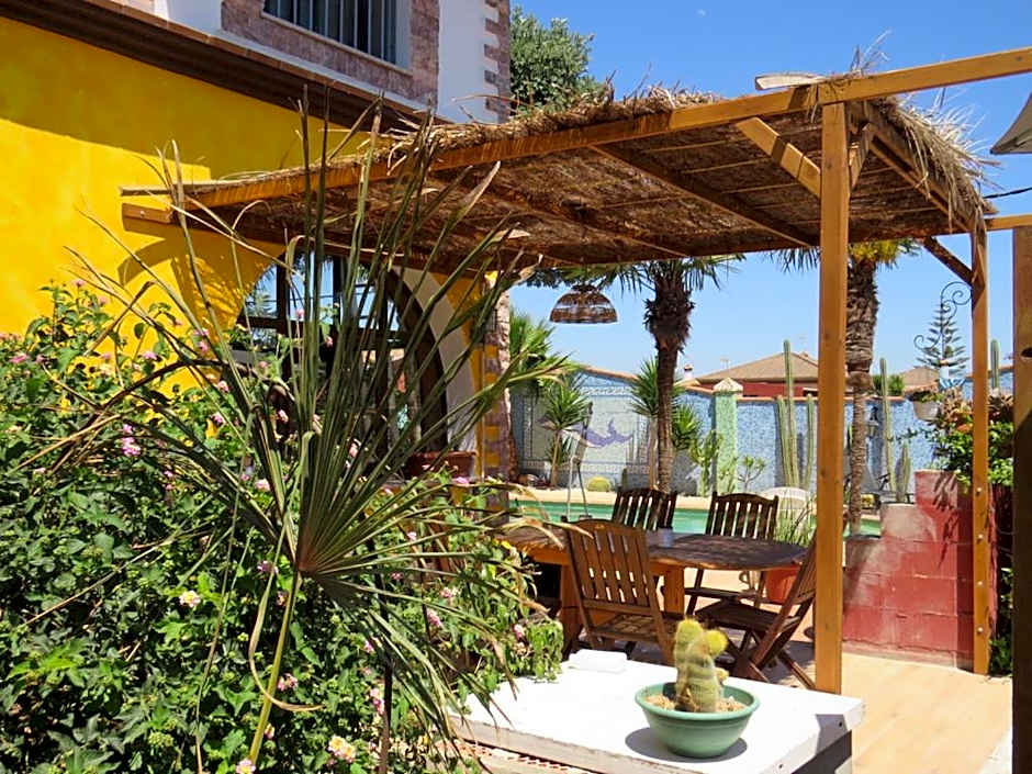 HIGOS CHUMBOS, CASA RURAL COMPARTIDO