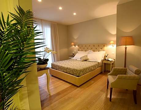 Comfort Double Room With Terrace or Balcony