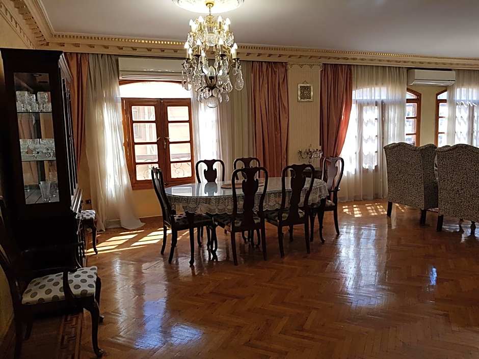 Elite Homes 3BR Sunny Apartment Families Only