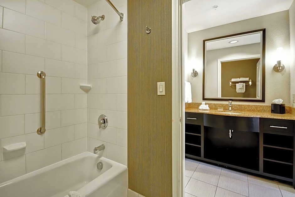 Homewood Suites By Hilton Fort Worth West At Cityview