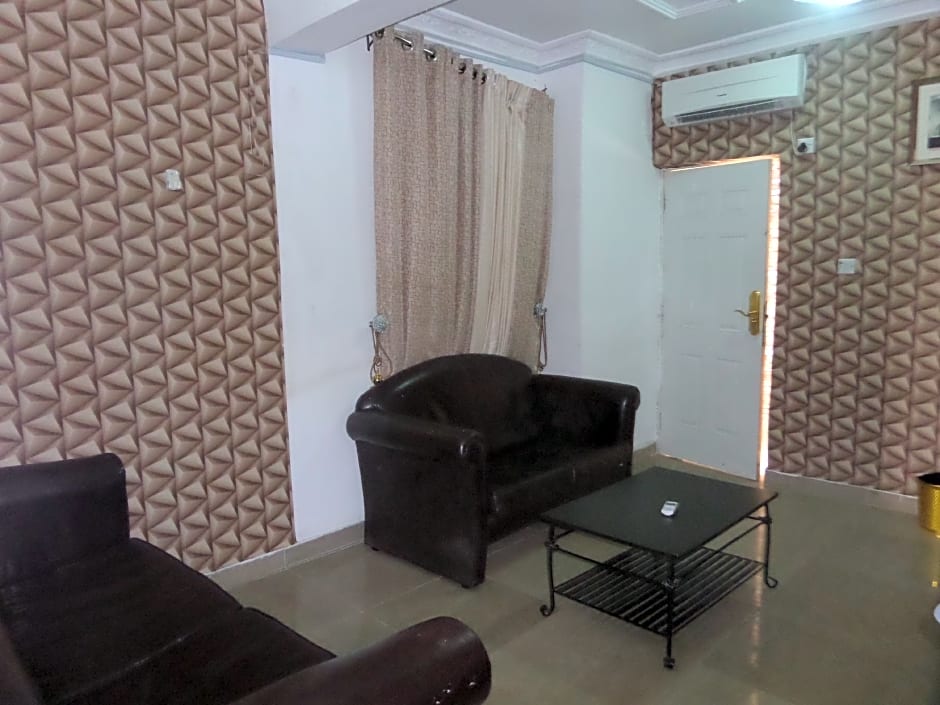 Silverland Hotels and Suites