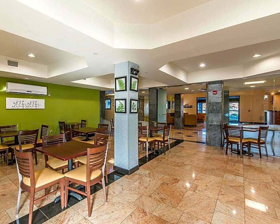 Sleep Inn & Suites Winchester near University