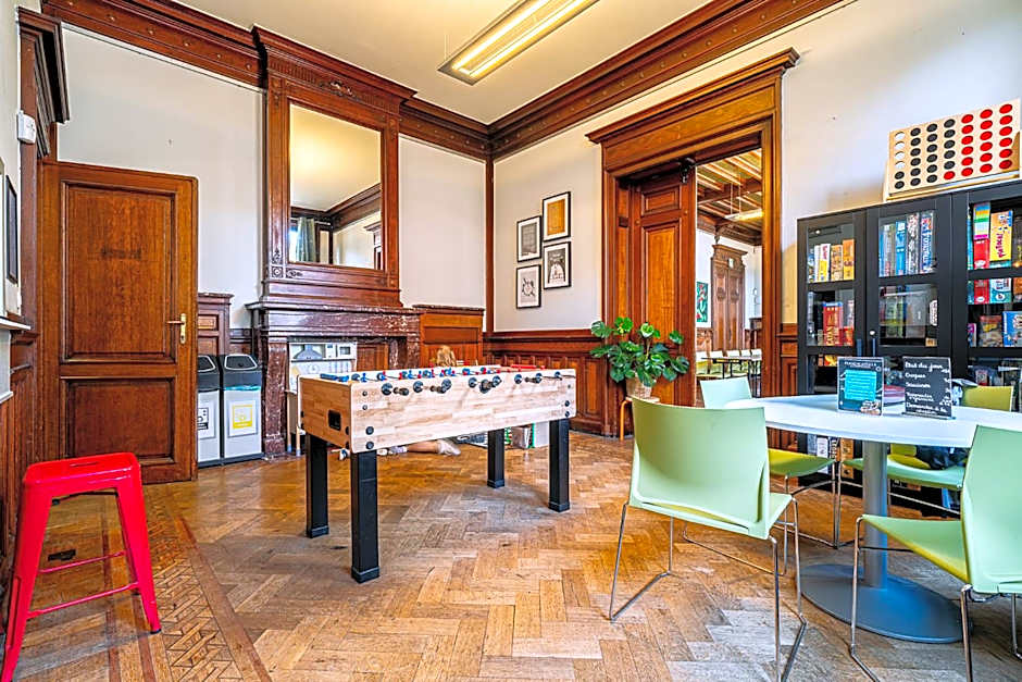 Auberge de Jeunesse de Tournai - Youth Hostel