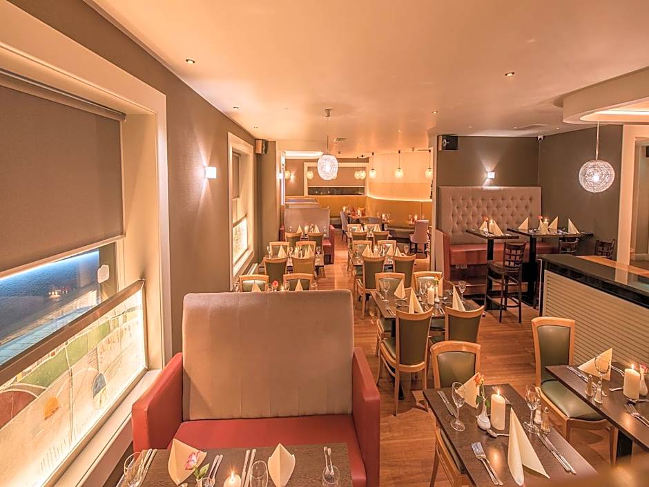 Clew Bay Hotel