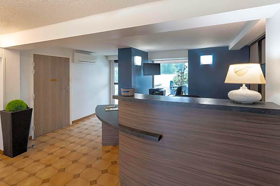 Sure Hotel by Best Western Saintes