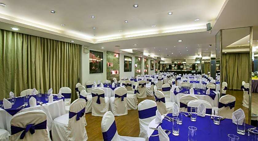 Platinum Grand Hotel