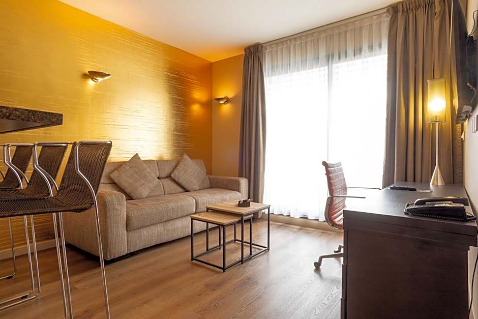 Appart Hotel Clement Ader