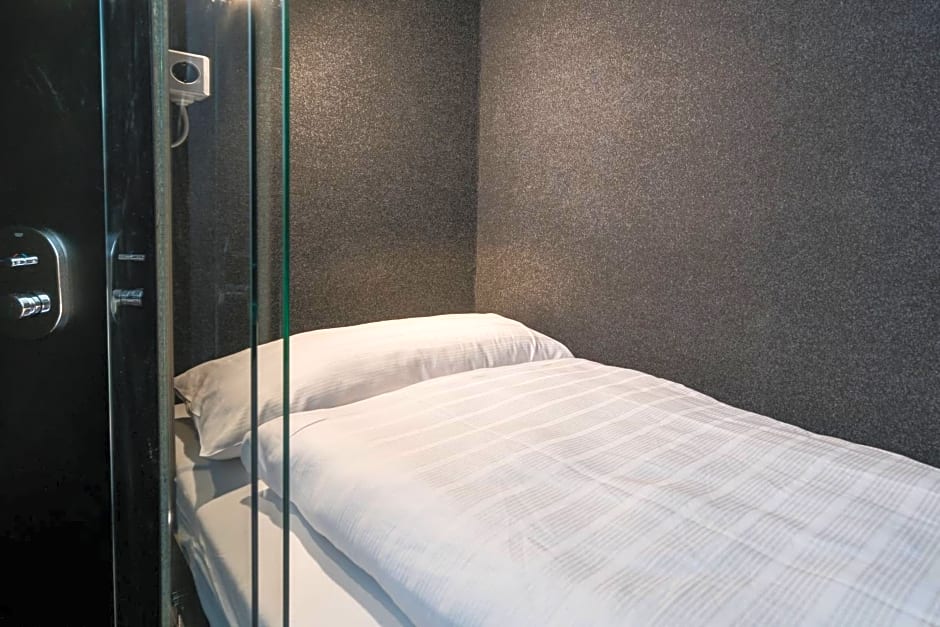 BoxHotel Göttingen (App Based Hotel)