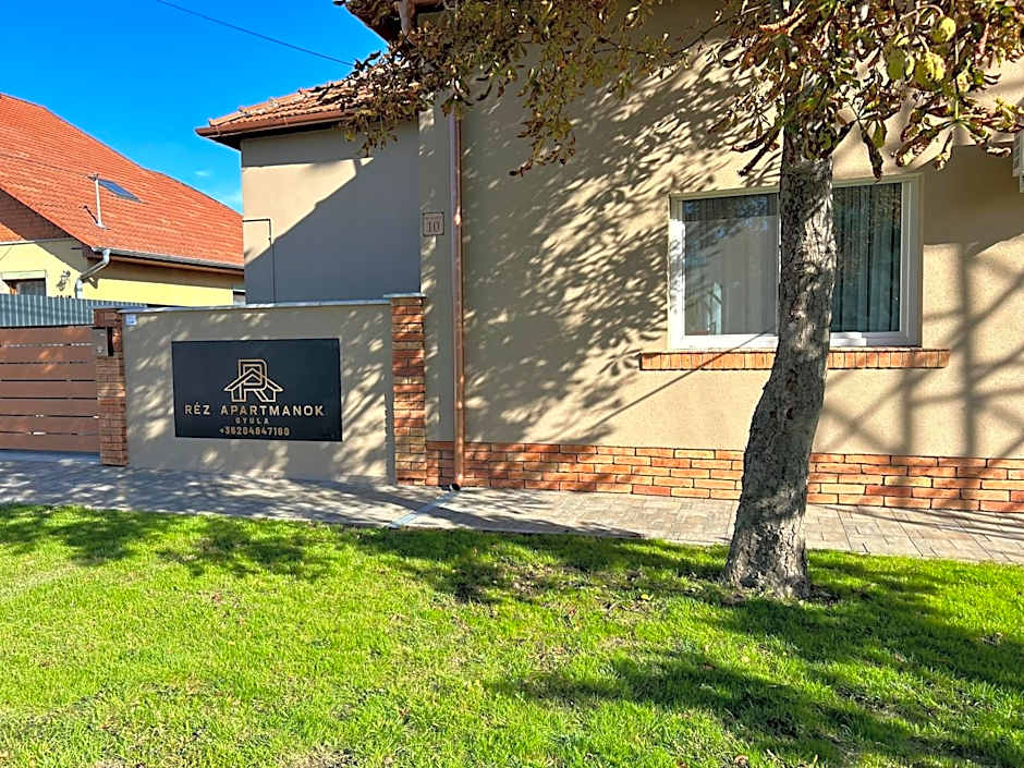 Réz Apartmanok Gyula