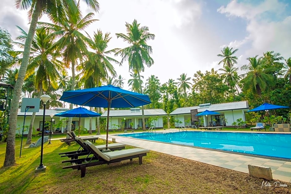 Oreeka Hotels (Katunayake Airport Hotel)