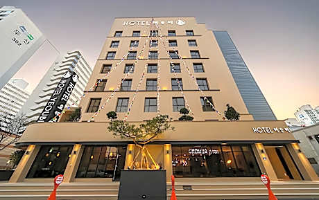 Yeoubi Hotel