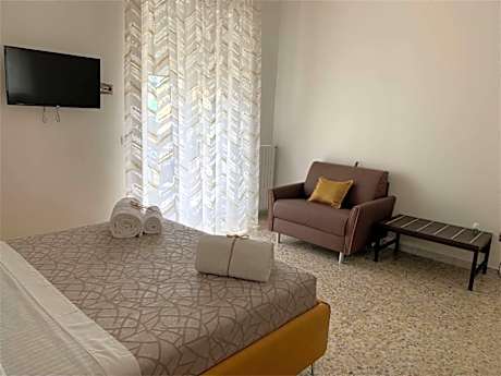 Triple Room with Bath